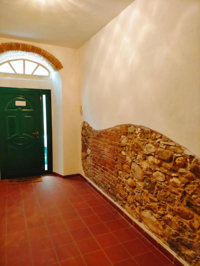 Villa L'Orologio Matto à Marina Di Carrara Extérieur photo
