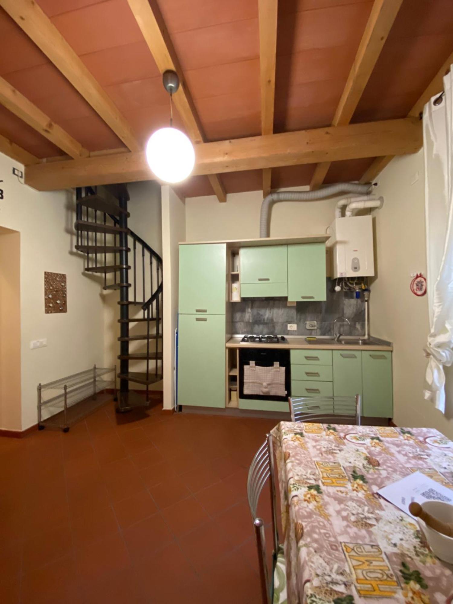 Villa L'Orologio Matto à Marina Di Carrara Extérieur photo